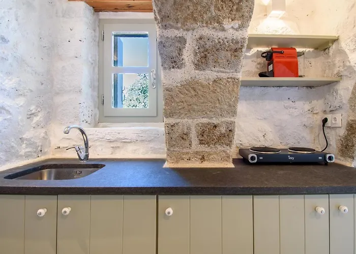 Appartement Apostrophe Traditional In Nisyros With Arcurated Interior. Privacy & Authenticity