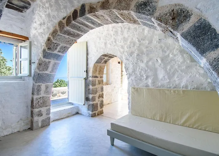 شقة Apostrophe Traditional In Nisyros With Arcurated Interior. Privacy & Authenticity *